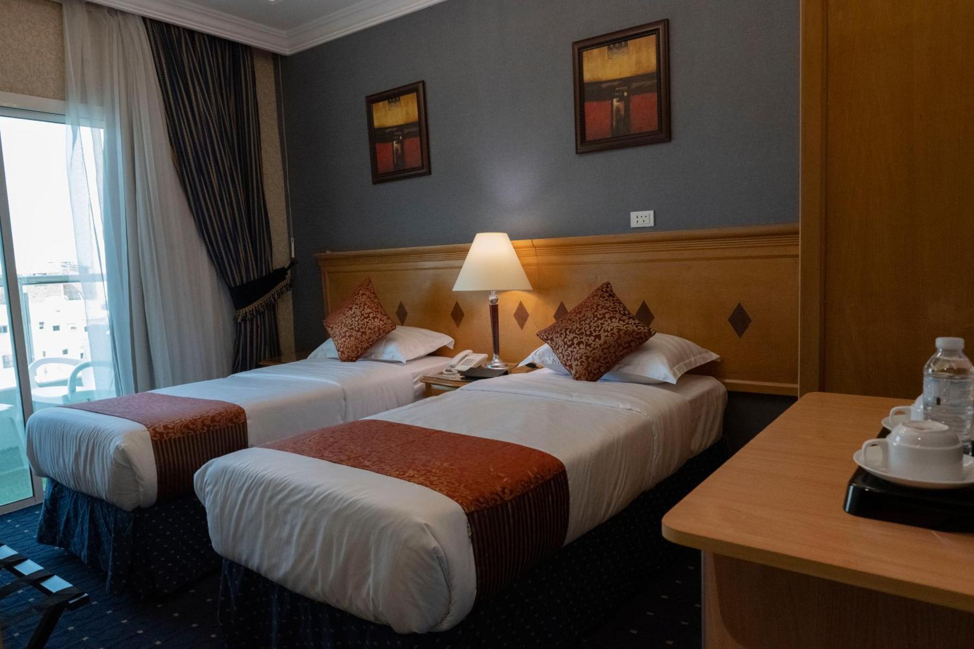 فندق المروج كريم AlMorooj Kareem Hotel جدة المظهر الخارجي الصورة