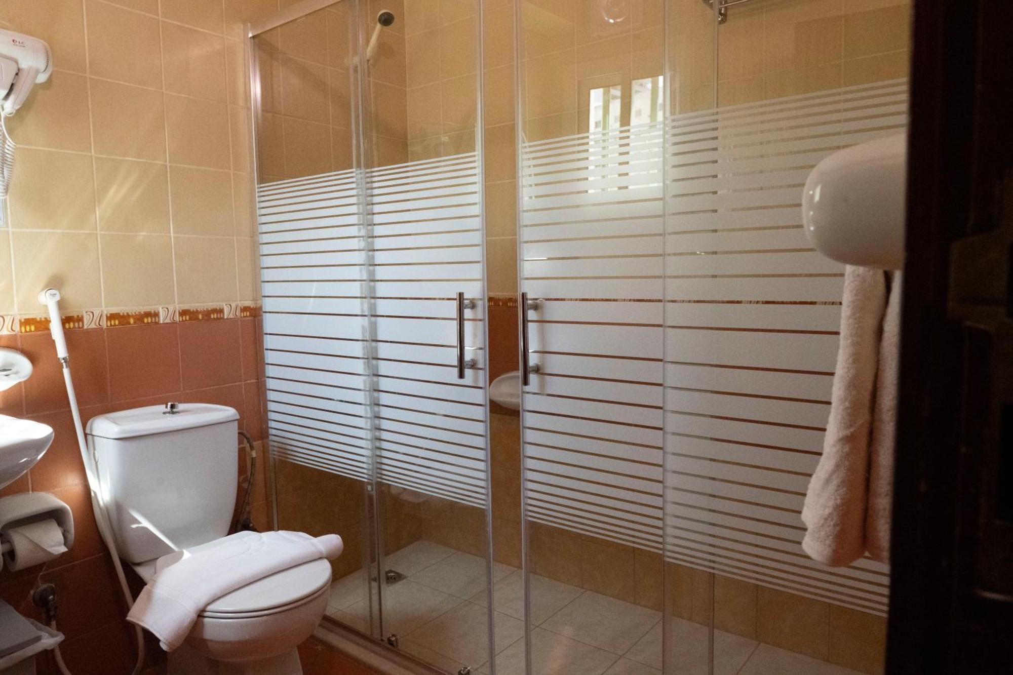 فندق المروج كريم AlMorooj Kareem Hotel جدة المظهر الخارجي الصورة