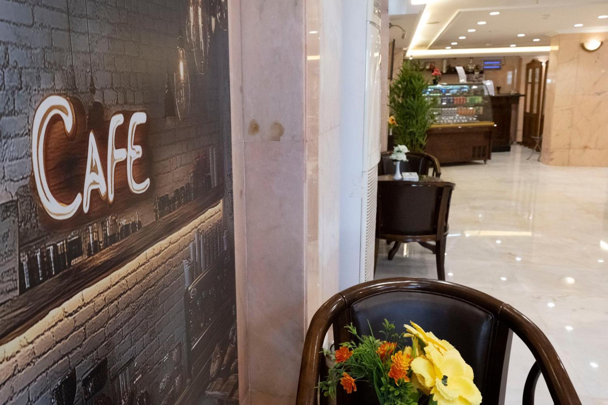 فندق المروج كريم AlMorooj Kareem Hotel جدة المظهر الخارجي الصورة